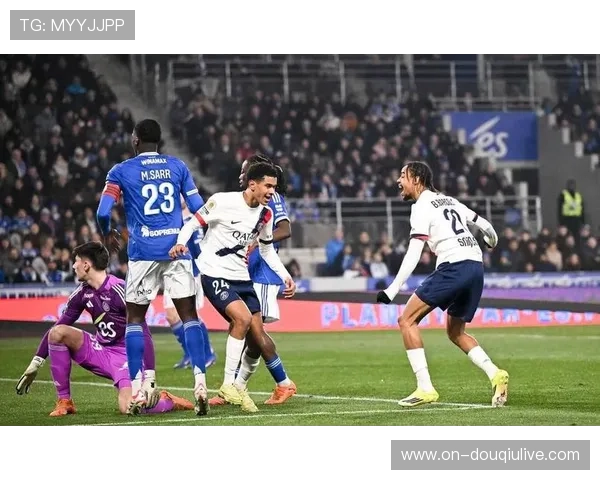 法甲第20轮战罢，巴黎圣日耳曼领跑积分榜